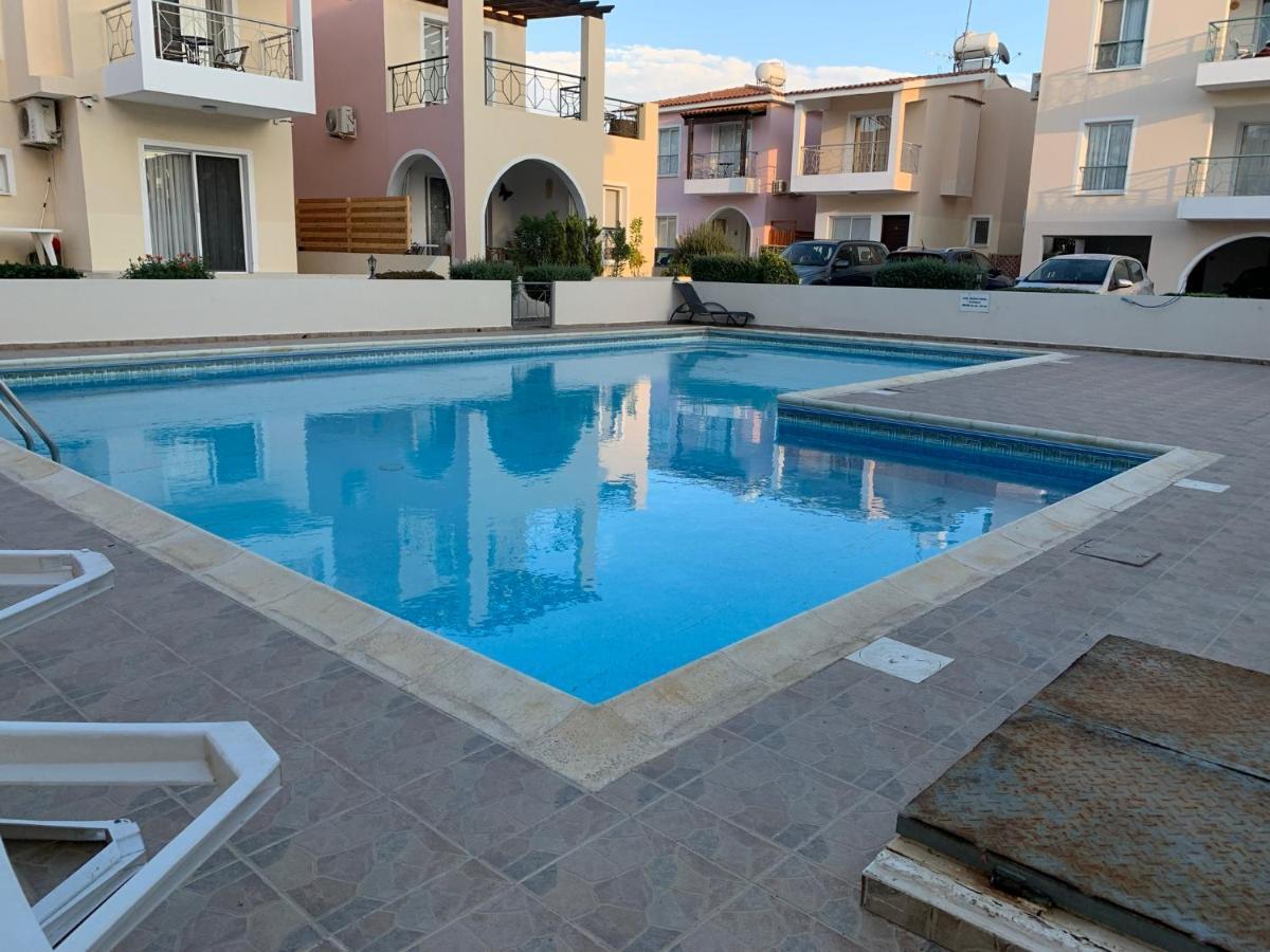 Appartement Limnos Gardens Paphos Exterior foto